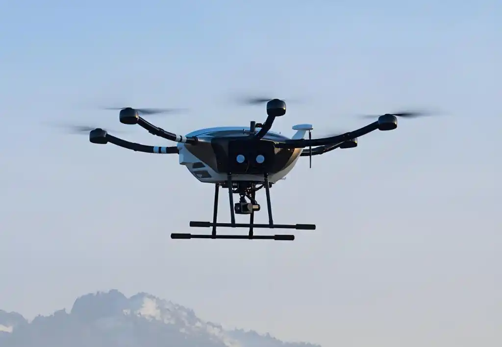 氢能无人机新突破 全球首款机型试飞成功